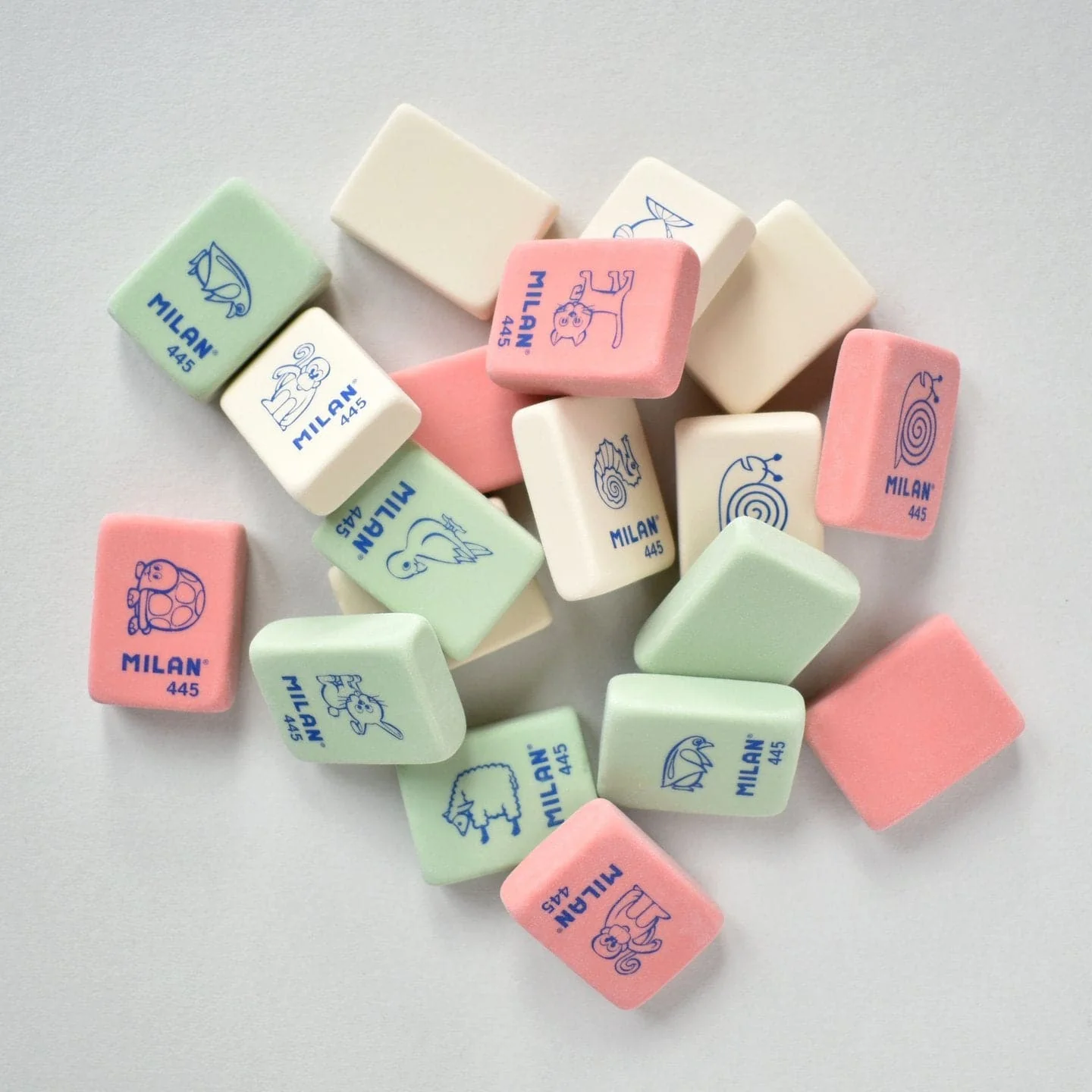 Milan Eraser 445 1pc - Image 3